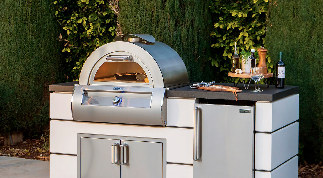 Fire Magic Echelon Diamond Built-In Natural Gas Pizza Oven