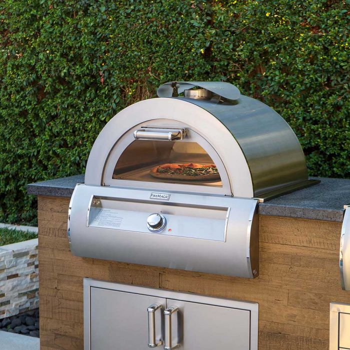 Fire Magic Echelon Diamond Built-In Natural Gas Pizza Oven