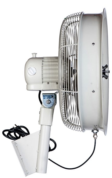 24" Oscillating Misting Fan With 5 Nozzle Mist Hub